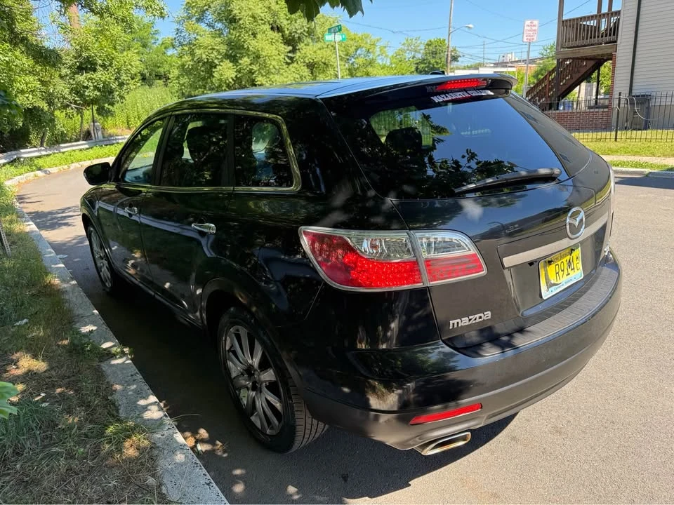 2009 Mazda CX-9 - Image 2 of 13