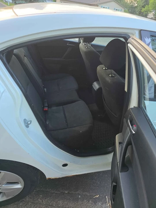 2009 Mazda Mazda 3 1st Gen - Image 11 of 13