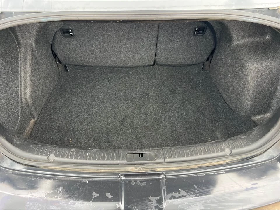 2009 Mazda Mazda 3 1st Gen - Image 12 of 13