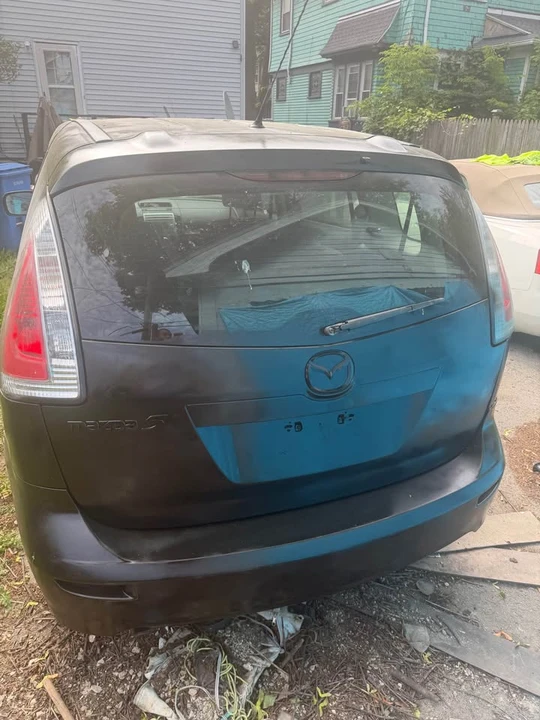 2009 Mazda Mazda 5 - Image 3 of 4