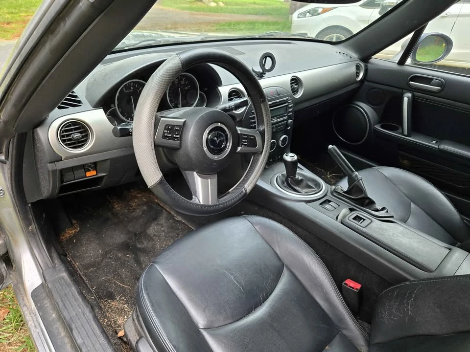 2009 Mazda NC MX-5 Miata - Image 8 of 9