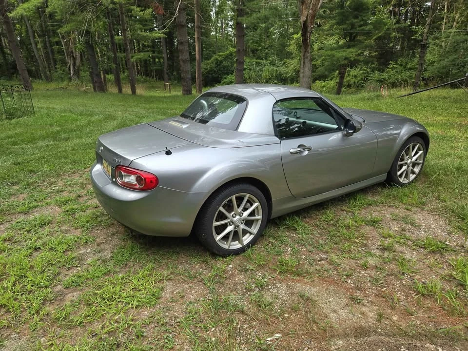 2009 Mazda NC MX-5 Miata - Image 3 of 9