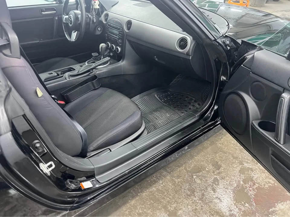 2009 Mazda NC MX-5 Miata - Image 6 of 7
