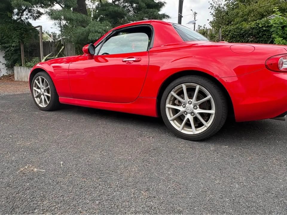 2009 Mazda NC MX-5 Miata - Image 5 of 10