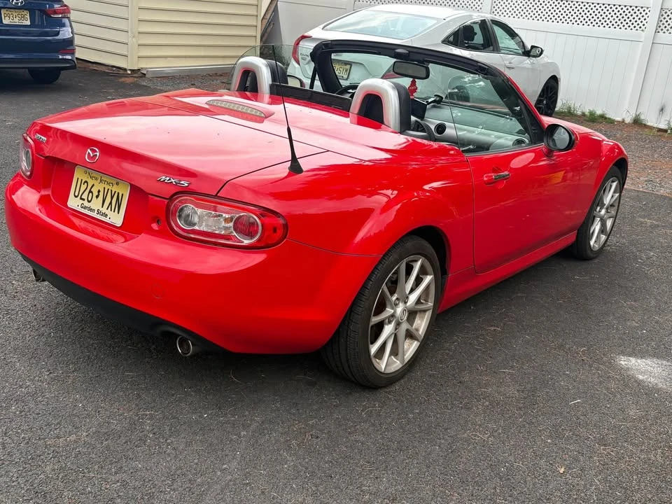 2009 Mazda NC MX-5 Miata - Image 2 of 10