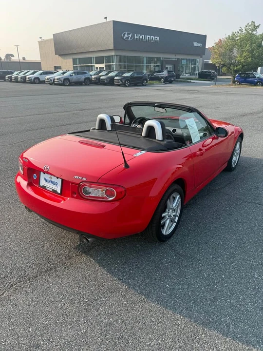 2009 Mazda NC MX-5 Miata - Image 4 of 7