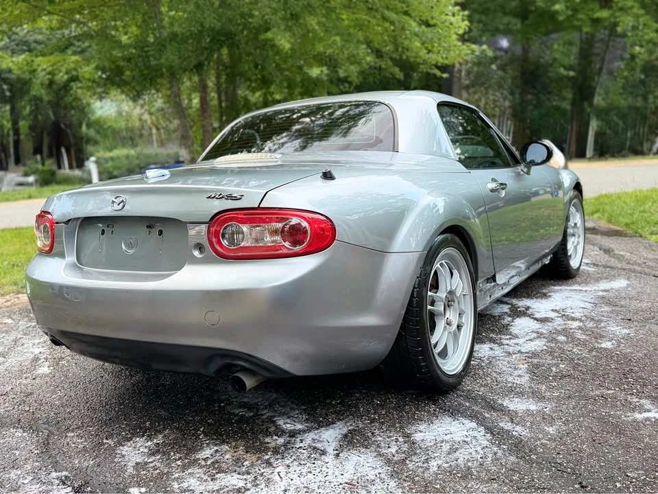 2009 Mazda NC MX-5 Miata - Image 3 of 4