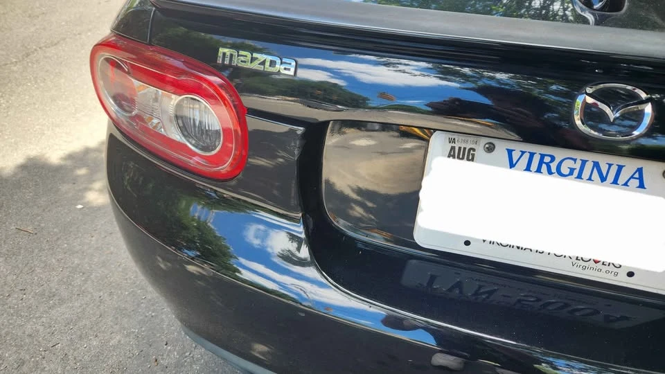 2009 Mazda NC MX-5 Miata - Image 17 of 20