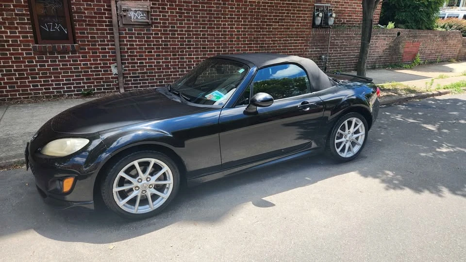 2009 Mazda NC MX-5 Miata - Image 19 of 20