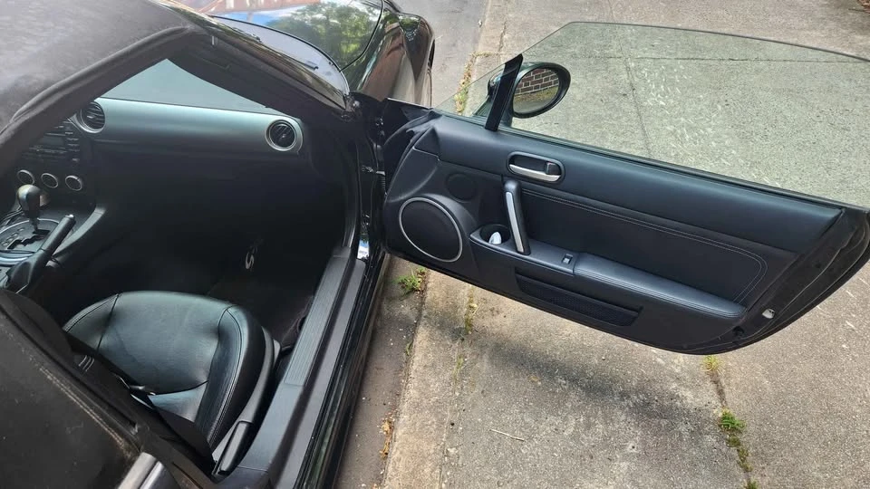 2009 Mazda NC MX-5 Miata - Image 15 of 20