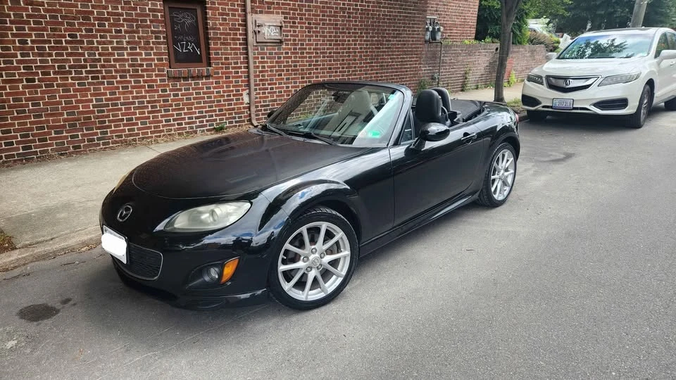 2009 Mazda NC MX-5 Miata - Image 3 of 20