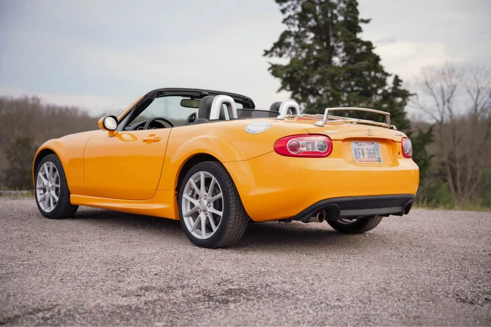 2009 Mazda NC MX-5 Miata - Image 14 of 21