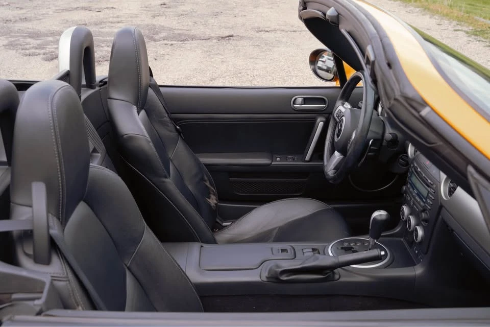 2009 Mazda NC MX-5 Miata - Image 5 of 21