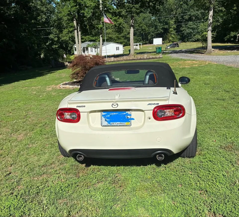 2009 Mazda NC MX-5 Miata - Image 6 of 10
