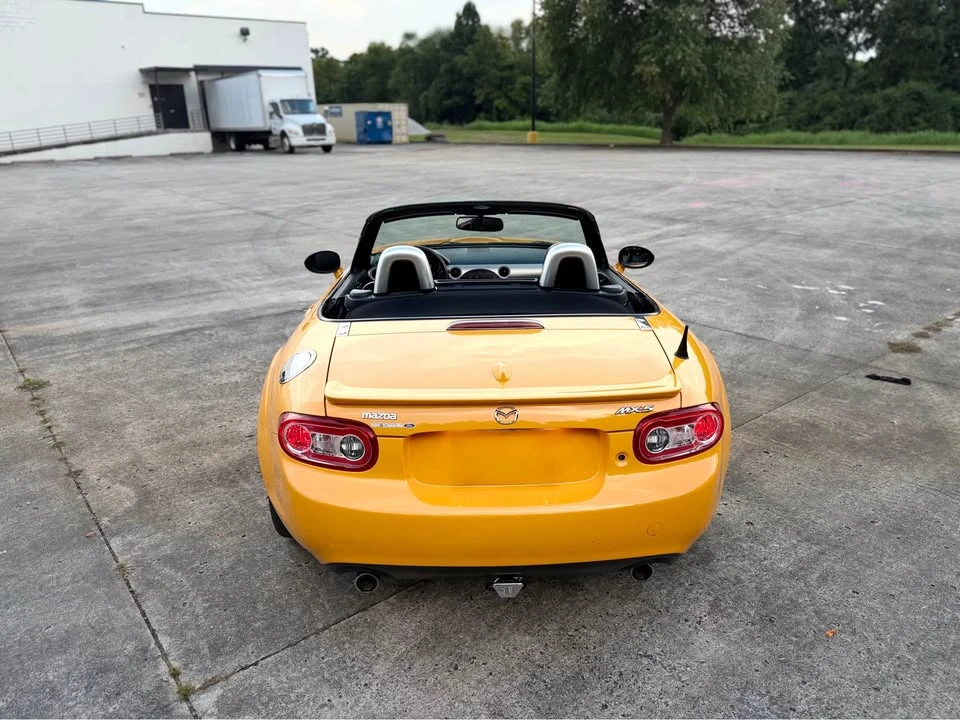 2009 Mazda NC MX-5 Miata - Image 5 of 16