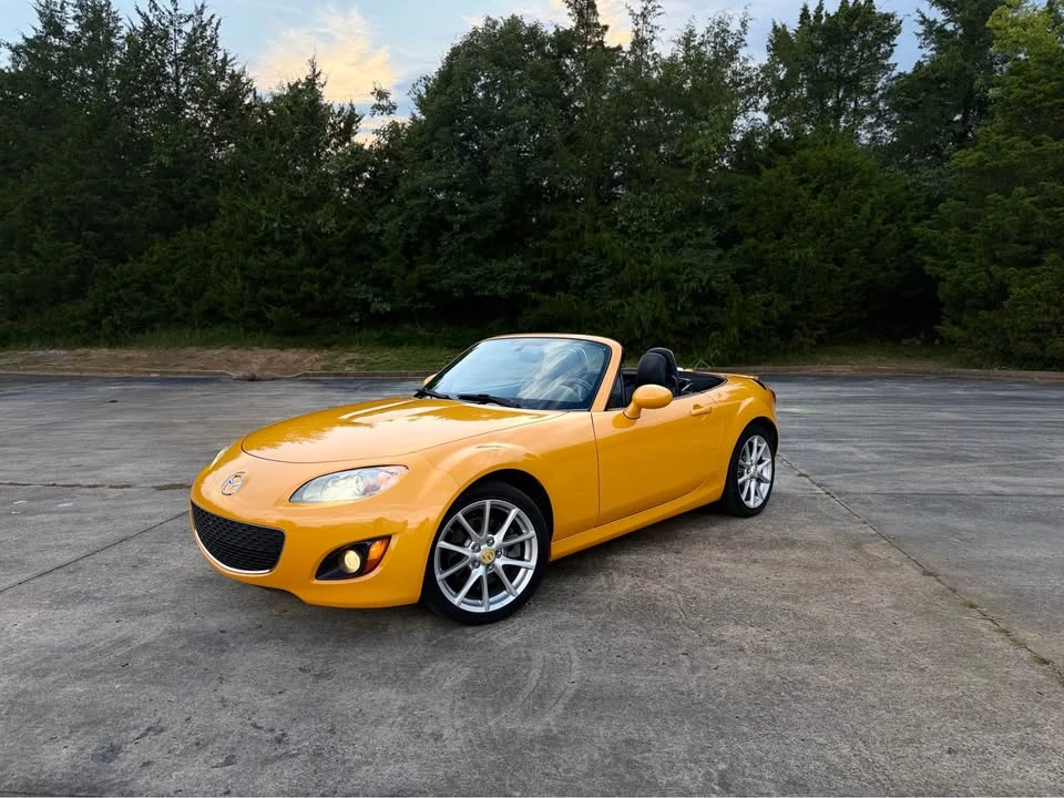 2009 Mazda NC MX-5 Miata - Image 2 of 16