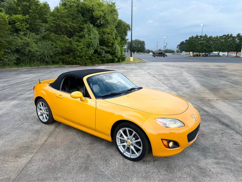 2009 Mazda NC MX-5 Miata - Image 11 of 15