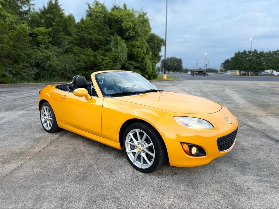 2009 Mazda NC MX-5 Miata - Image 3 of 15
