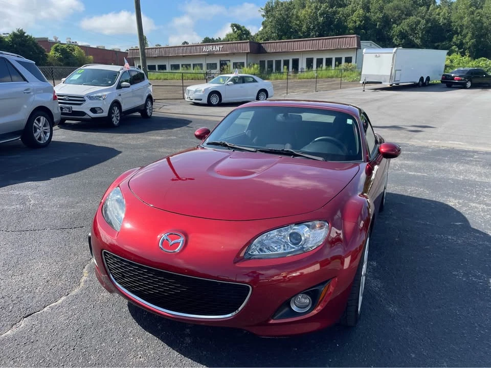 2009 Mazda NC MX-5 Miata - Image 2 of 20