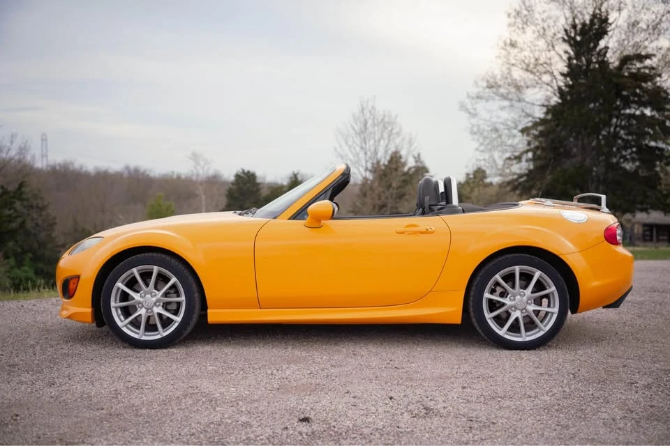 2009 Mazda NC MX-5 Miata - Image 3 of 13