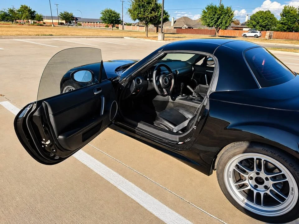 2009 Mazda NC MX-5 Miata - Image 4 of 11