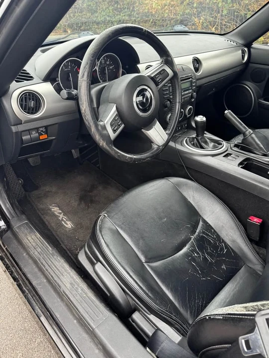 2009 Mazda NC MX-5 Miata - Image 14 of 16