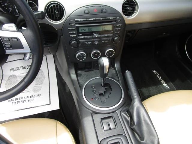 2009 Mazda NC MX-5 Miata - Image 13 of 20