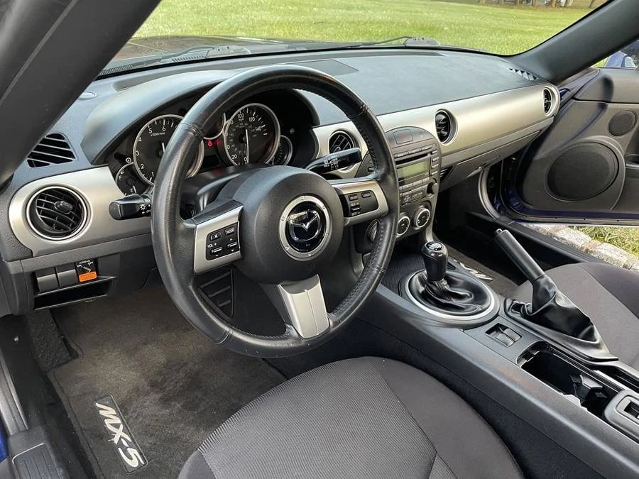 2009 Mazda NC MX-5 Miata - Image 2 of 3