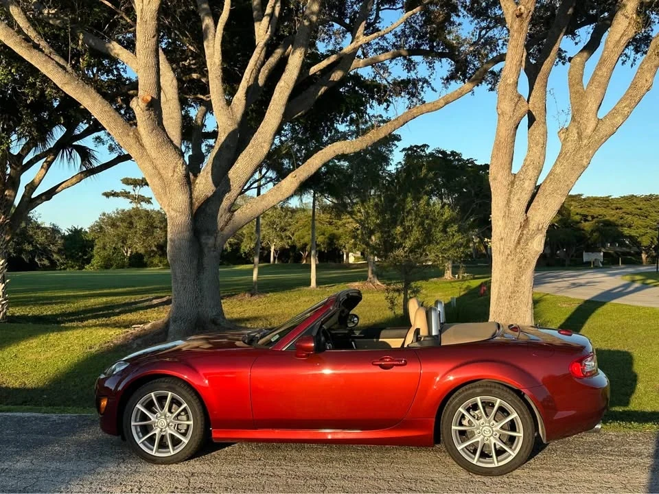 2009 Mazda NC MX-5 Miata - Image 4 of 10