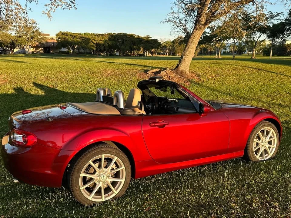 2009 Mazda NC MX-5 Miata - Image 5 of 10