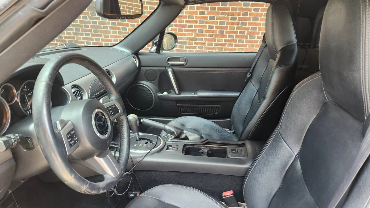 2009 Mazda NC MX-5 Miata - Image 9 of 24