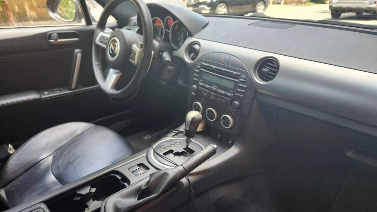 2009 Mazda NC MX-5 Miata - Image 12 of 24