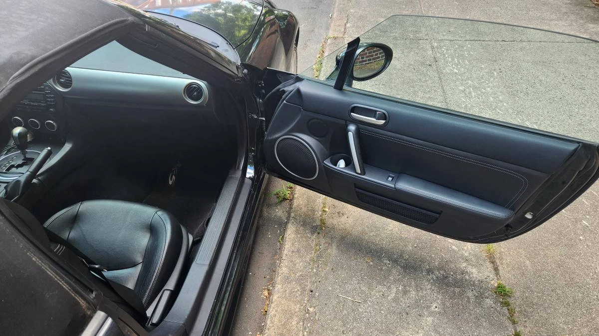 2009 Mazda NC MX-5 Miata - Image 15 of 24
