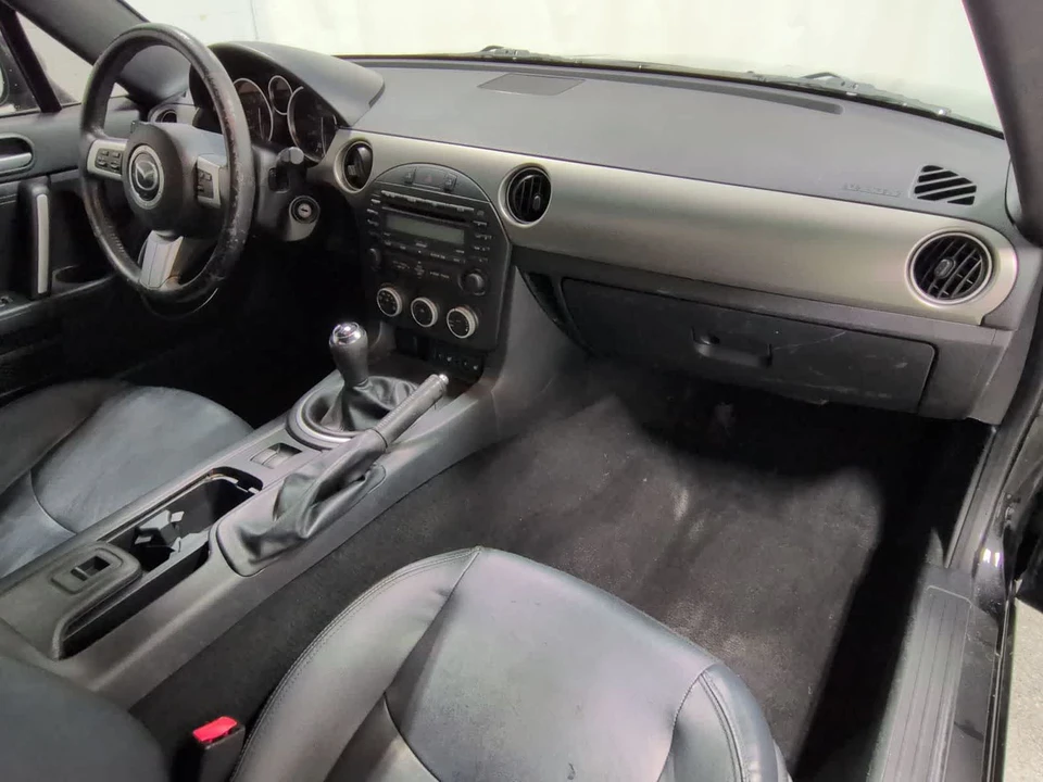 2009 Mazda NC MX-5 Miata - Image 16 of 31