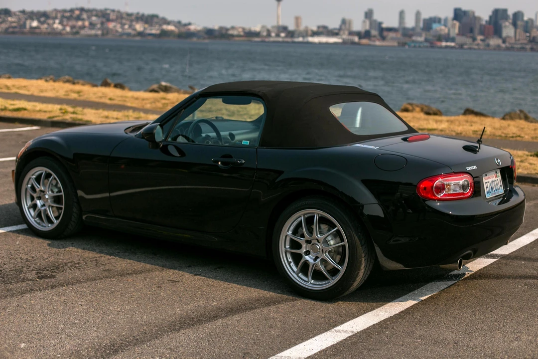 2009 Mazda NC MX-5 Miata - Image 4 of 9