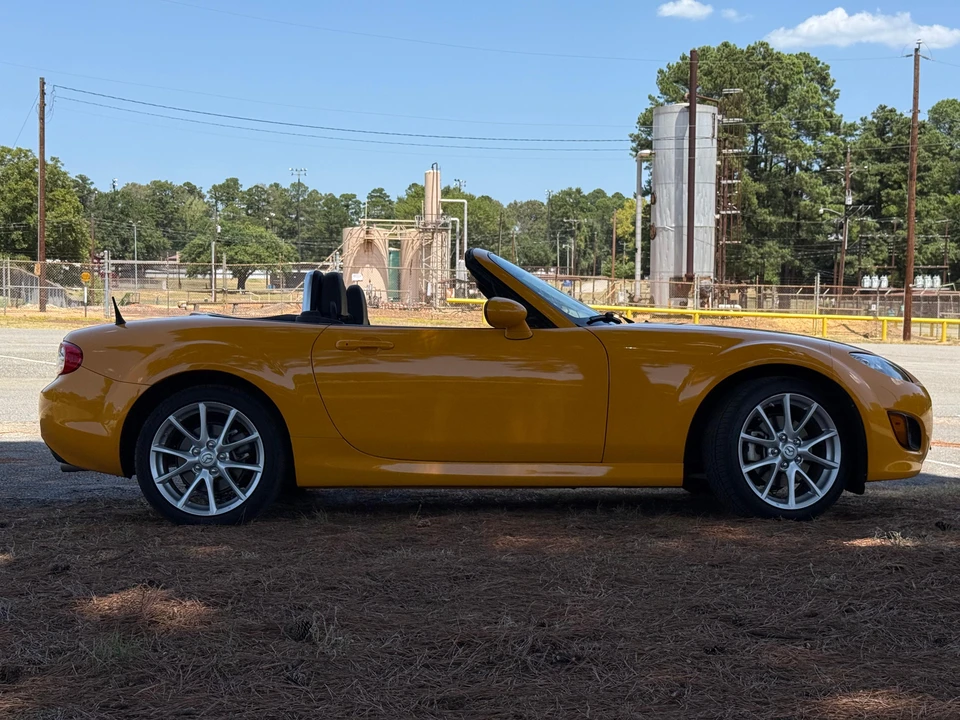 2009 Mazda NC MX-5 Miata - Image 9 of 31