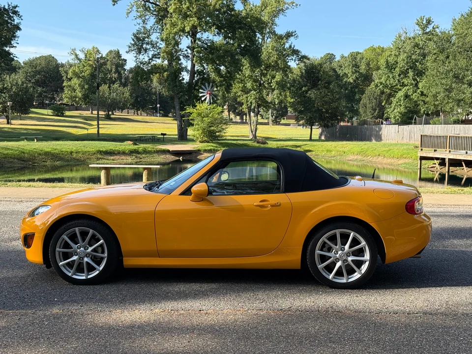 2009 Mazda NC MX-5 Miata - Image 14 of 31