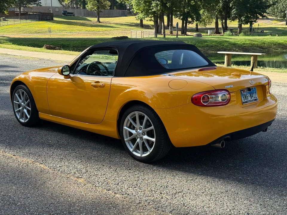 2009 Mazda NC MX-5 Miata - Image 16 of 31