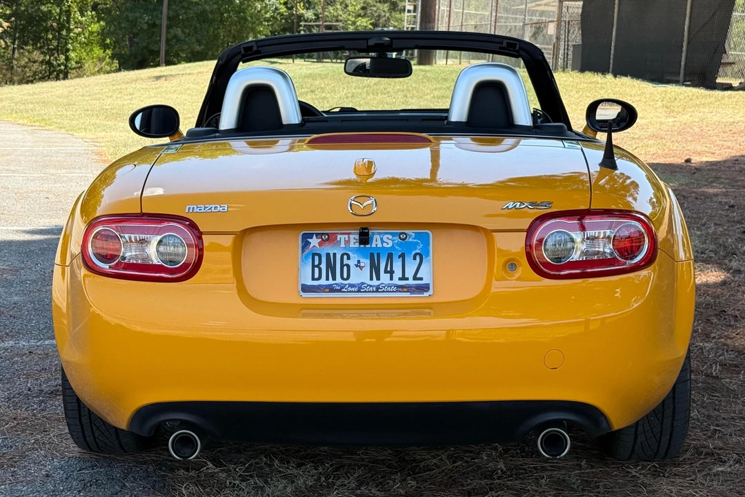 2009 Mazda NC MX-5 Miata - Image 5 of 31