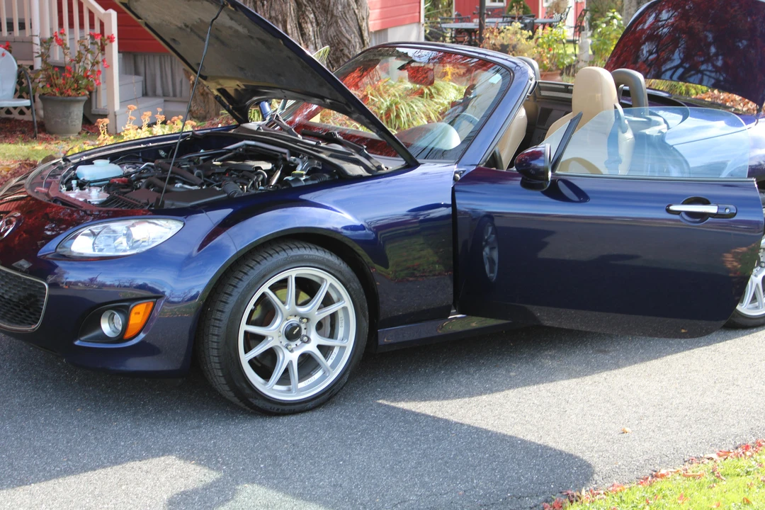 2009 Mazda NC MX-5 Miata - Image 25 of 31