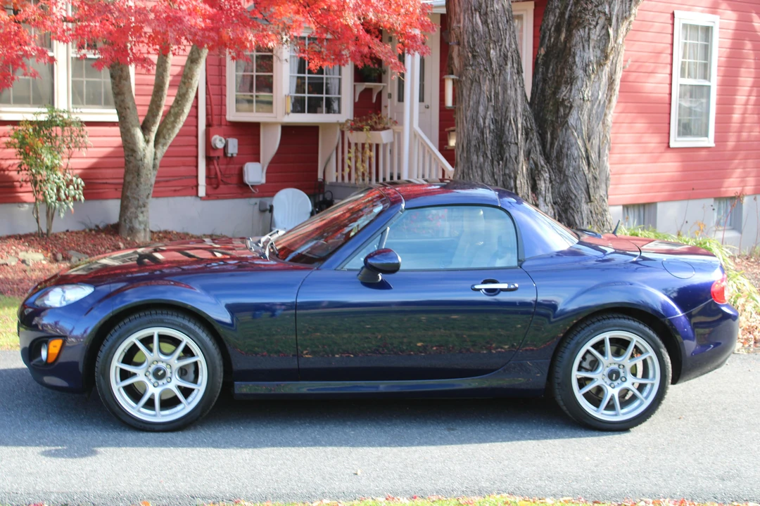 2009 Mazda NC MX-5 Miata - Image 11 of 31