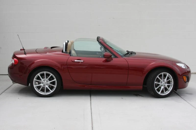 2009 Mazda NC MX-5 Miata - Image 17 of 31