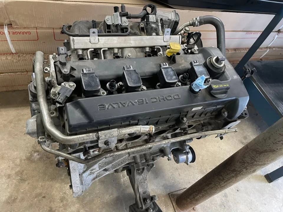 2009 Parts & Memorabilia Engines - Image 2 of 2