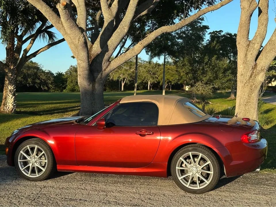 2009 Mazda NC MX-5 Miata - Image 5 of 10