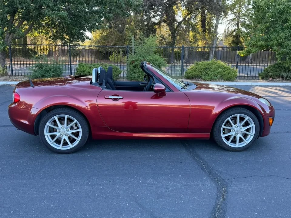 2009 Mazda NC MX-5 Miata - Image 8 of 20