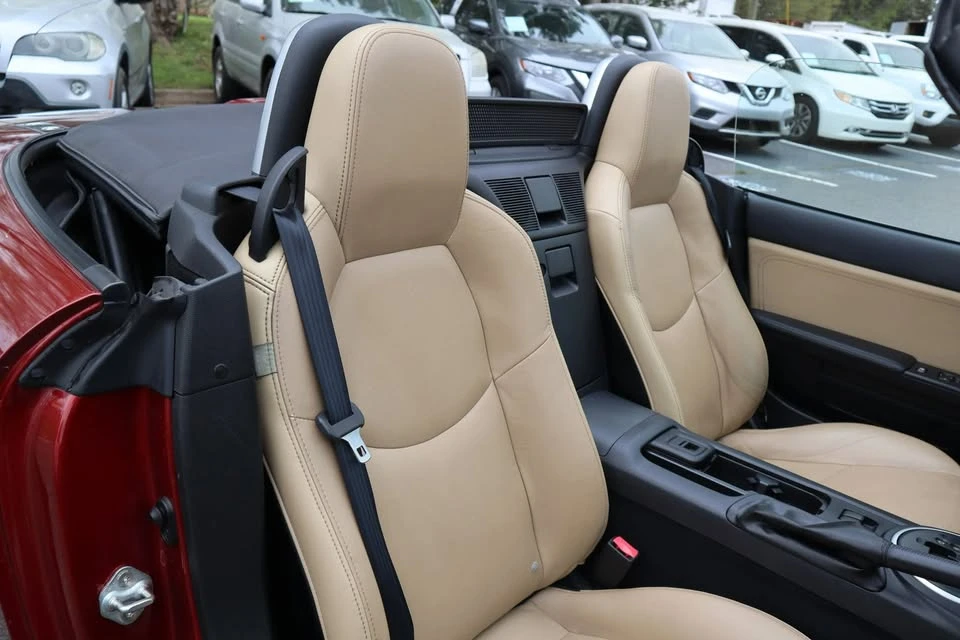 2009 Mazda NC MX-5 Miata - Image 15 of 20