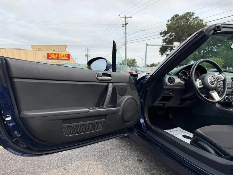 2009 Mazda NC MX-5 Miata - Image 9 of 20