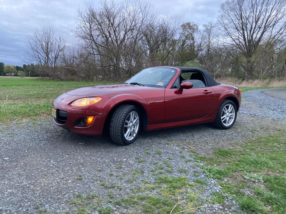 2009 Mazda NC MX-5 Miata - Image 22 of 31