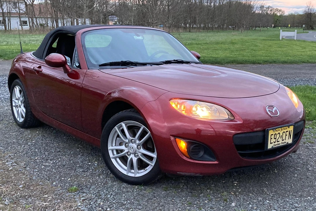 2009 Mazda NC MX-5 Miata - Image 16 of 31