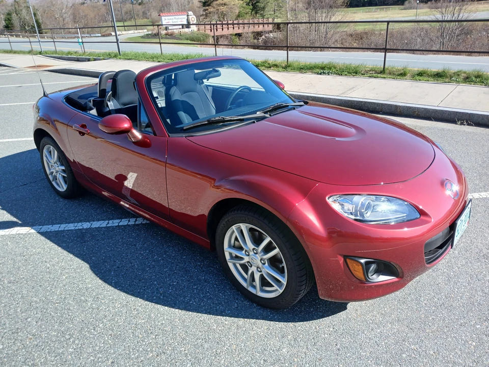 2009 Mazda NC MX-5 Miata - Image 12 of 31